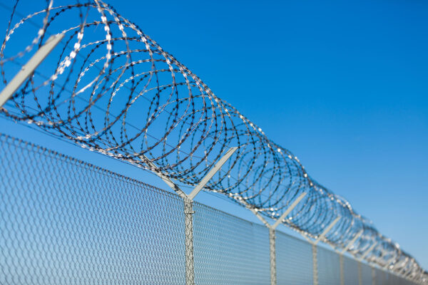 PUAS DE SEGURIDAD PERIMETRAL GALVANIZADA