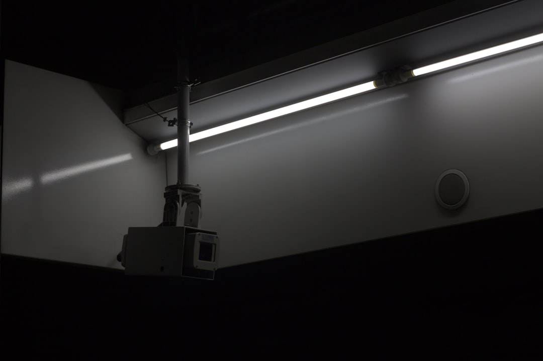 white-and-black-wall-mounted-device-b-pm3b00gou